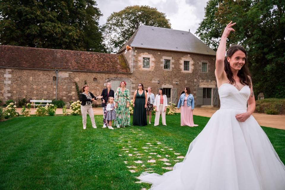 Lancé de la mariée