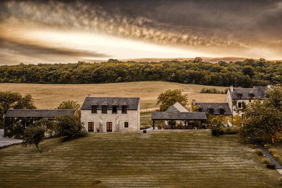 Le Hameau au couché du soleil