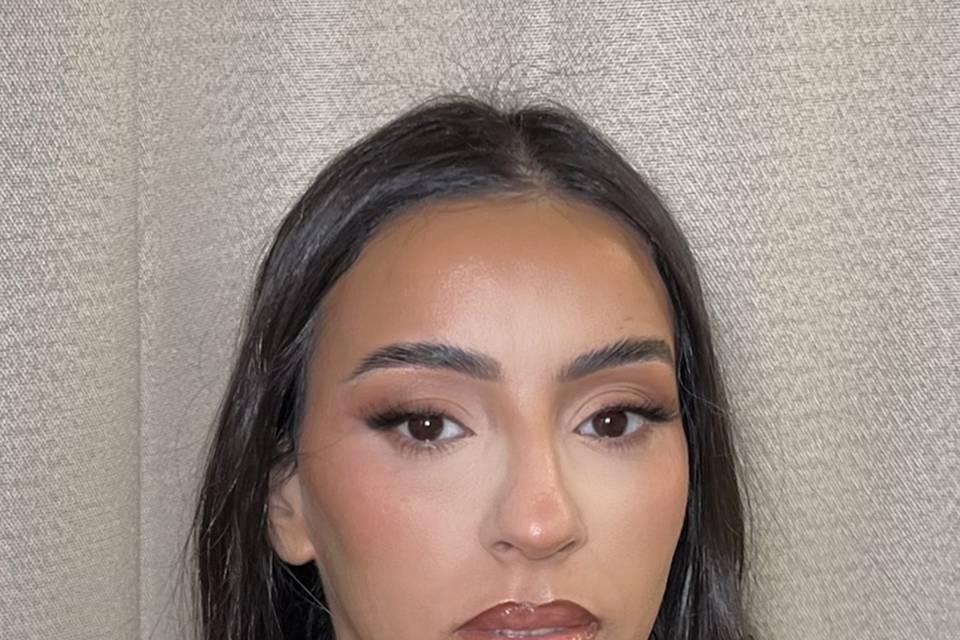Maquillage sort glam