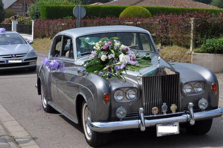 Décoration voiture avant