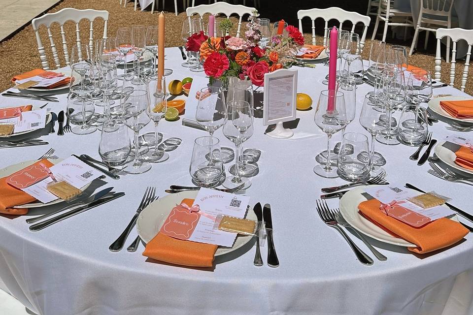 Table avec chaise napoléon