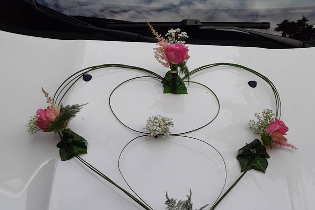 Coeur végétal et fleurs