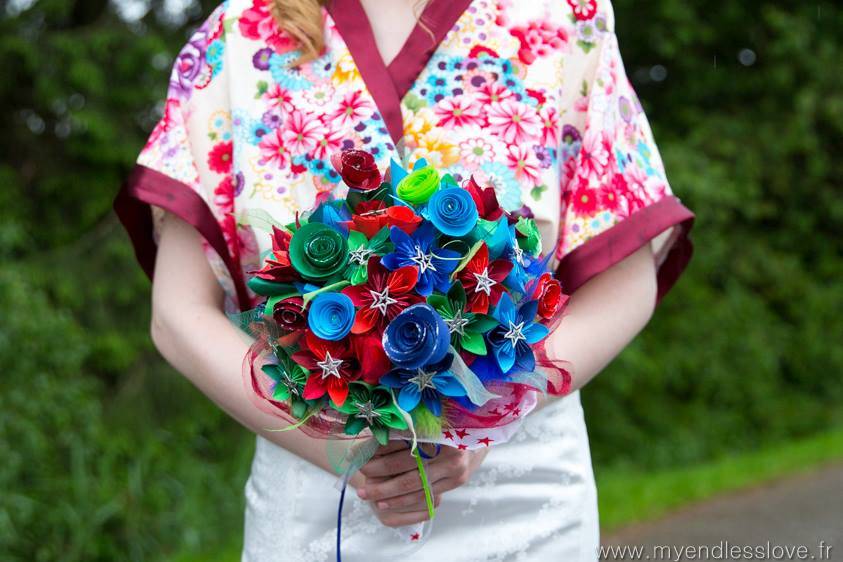 Robe à pois rouge et blanche