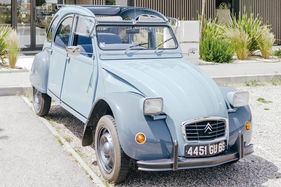 2 CV qui peut être louée