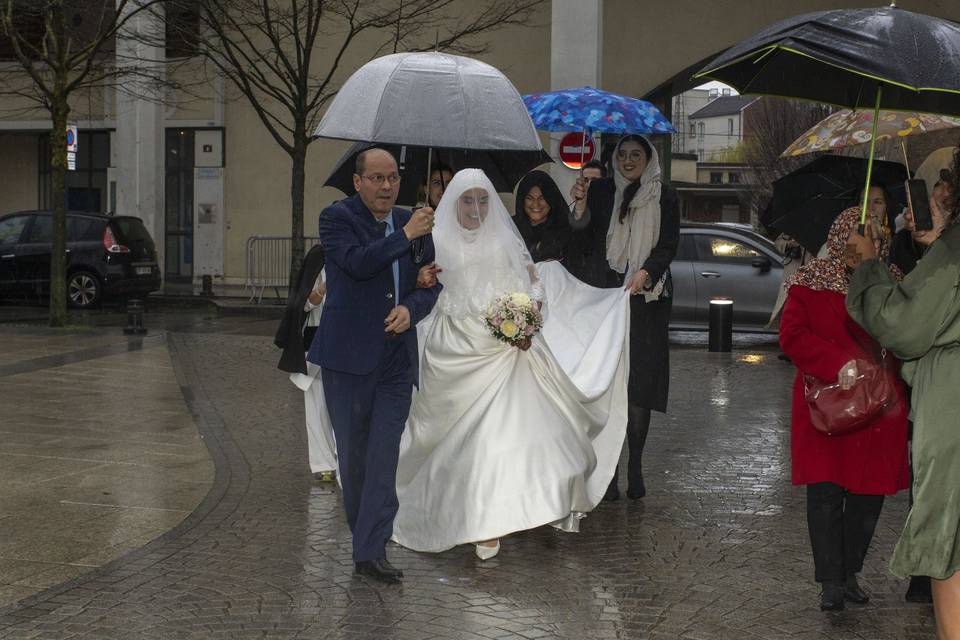 Même sous une pluie