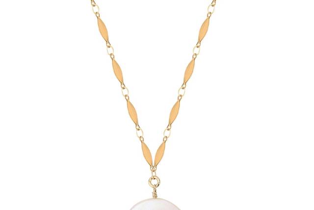 Collier pendentif nacre blanche