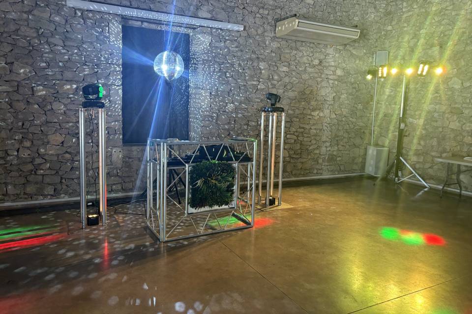 Dj booth