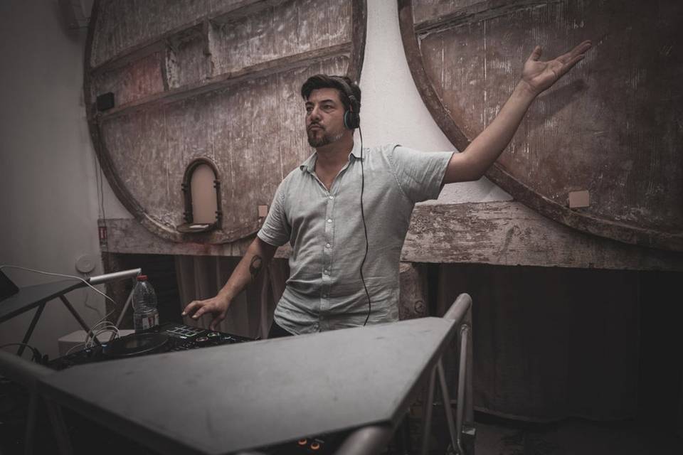 Disc-jockey