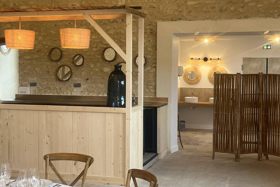 L accès vers toilettes