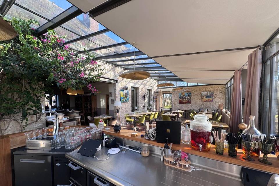 Salle bougainvillier