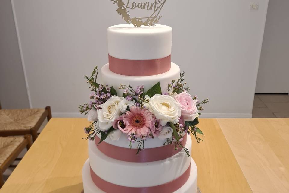 Wedding cake vieux rose