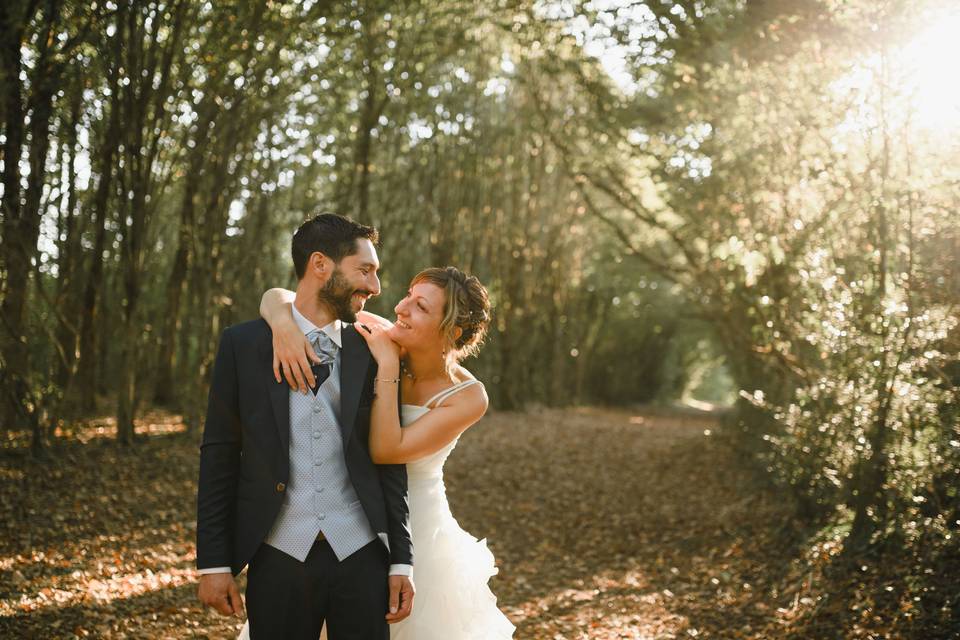 Séance couple forêt automne