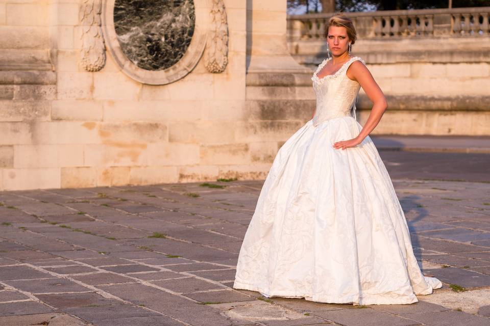 Robe de mariée en brocart