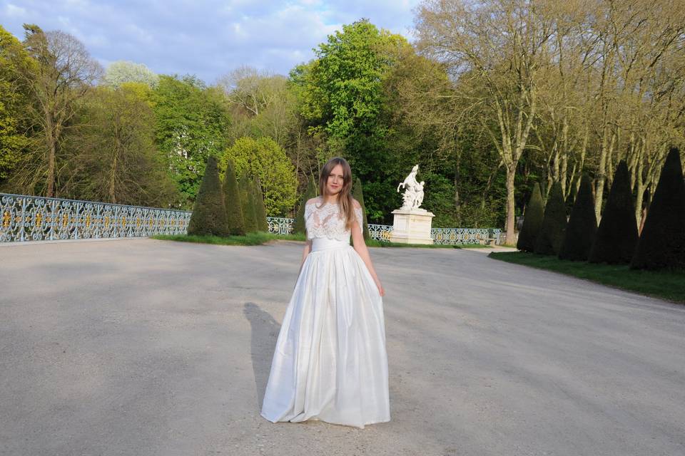 Robe de mariée fluide dentelle