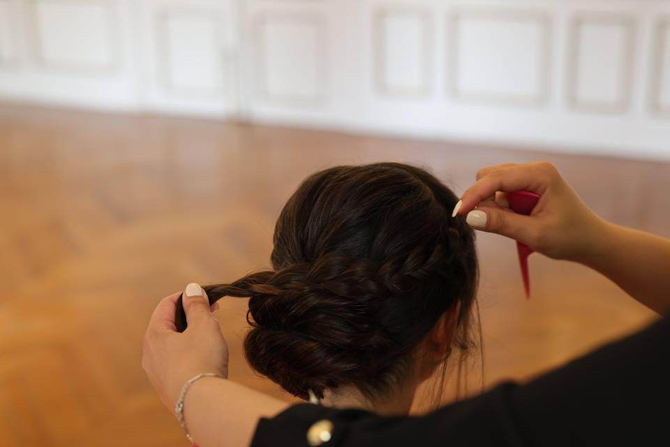 Chignon tresses