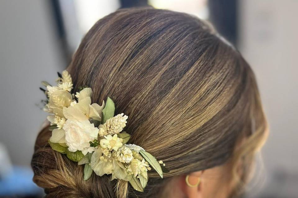 Chignon bride