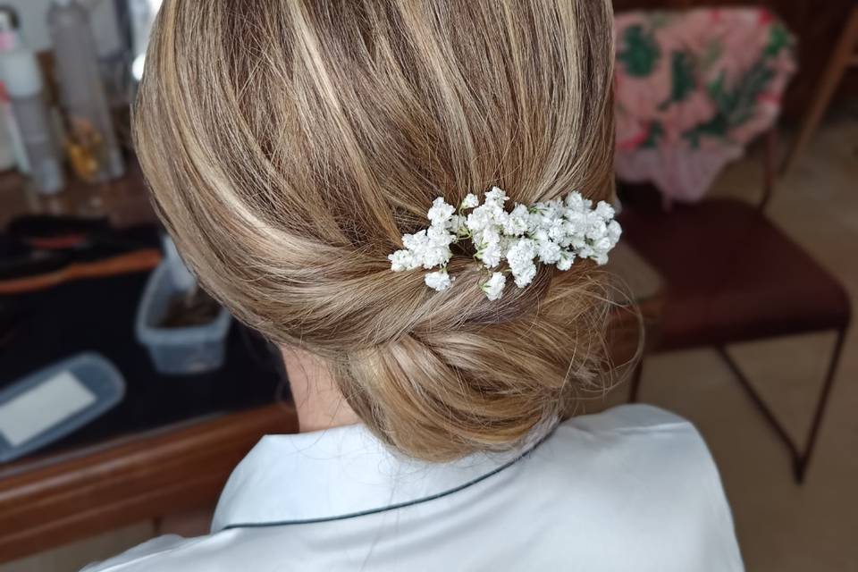 Chignon bride