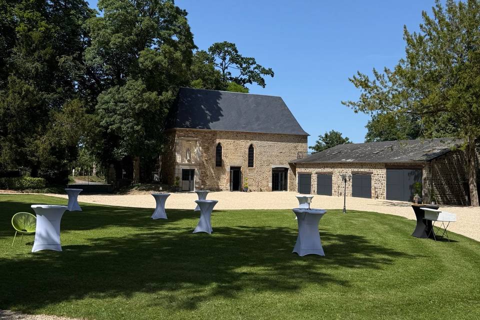 Cour entrée du château