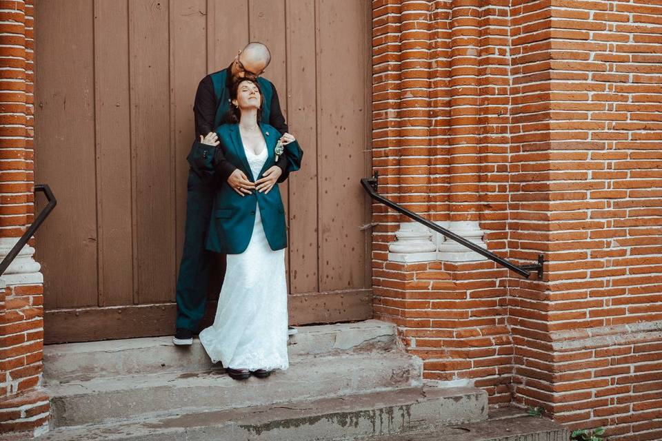 Couple à l'église