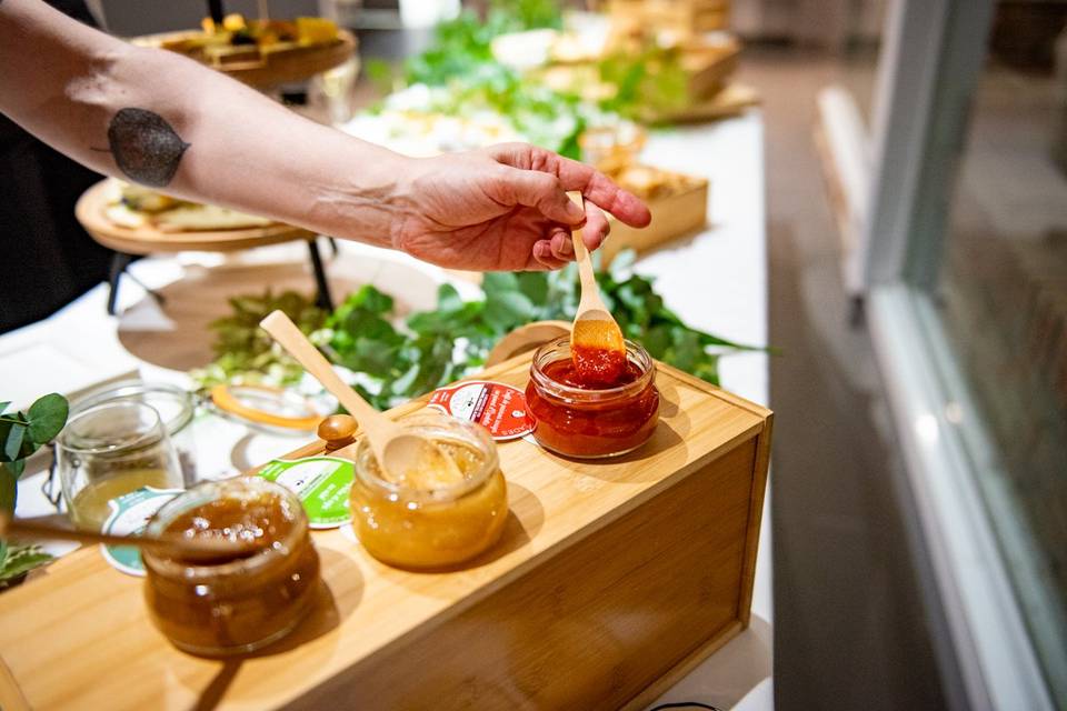 Condiment pour atelier fromage