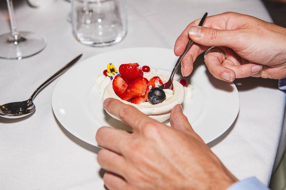 Pavlova à table