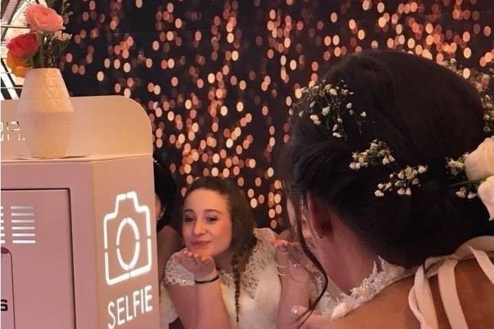 DaMaxx - Borne selfie