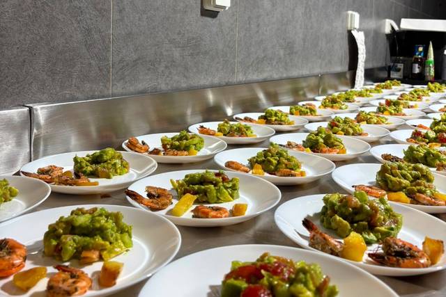 Service a table
