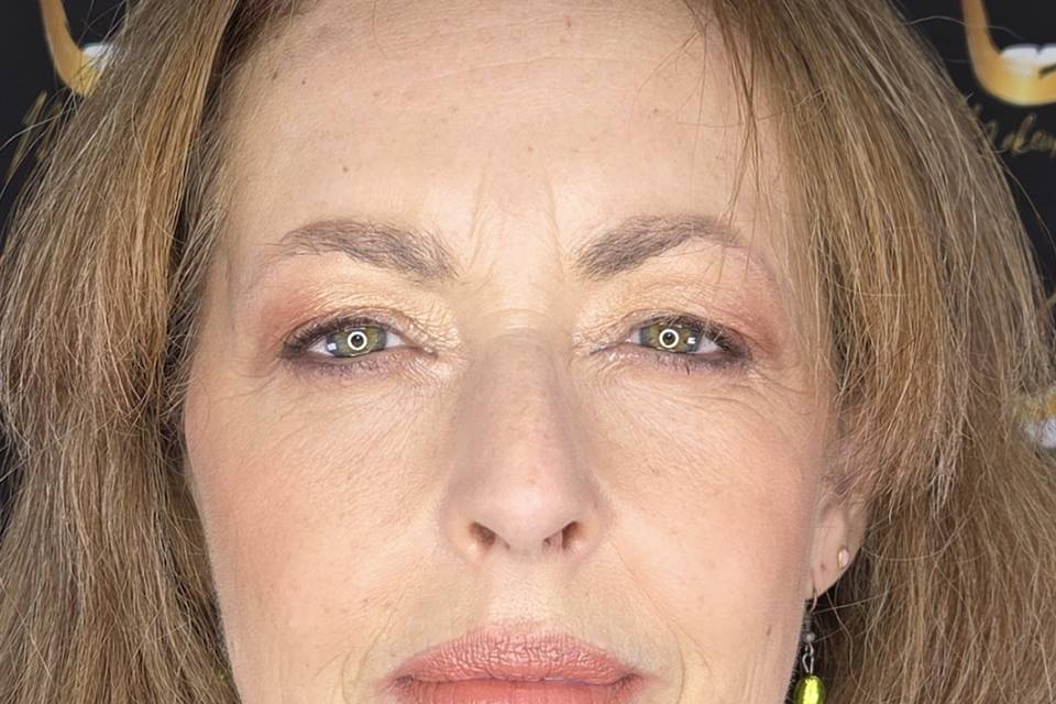 Peau mâture maquillage occiden