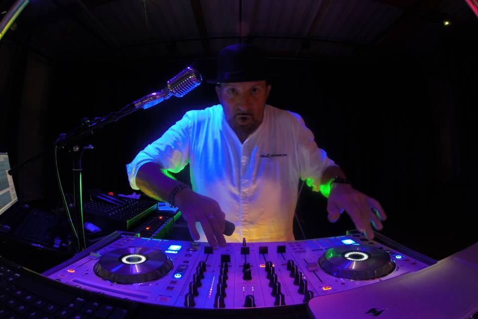 DJ Fluch
