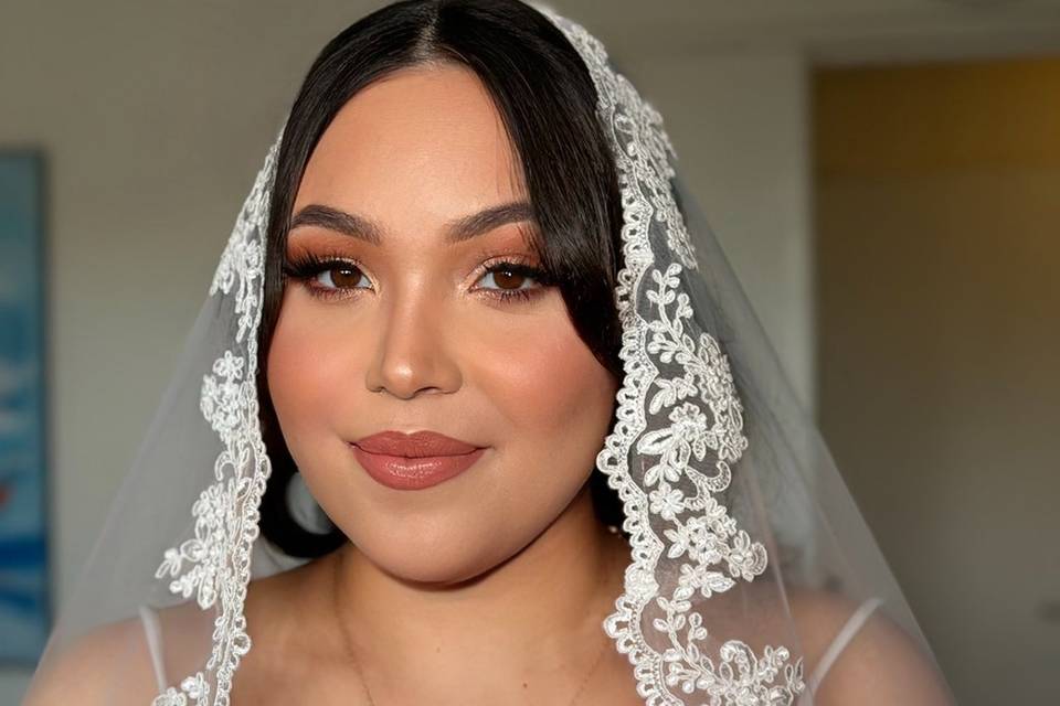 Bride Priscillia