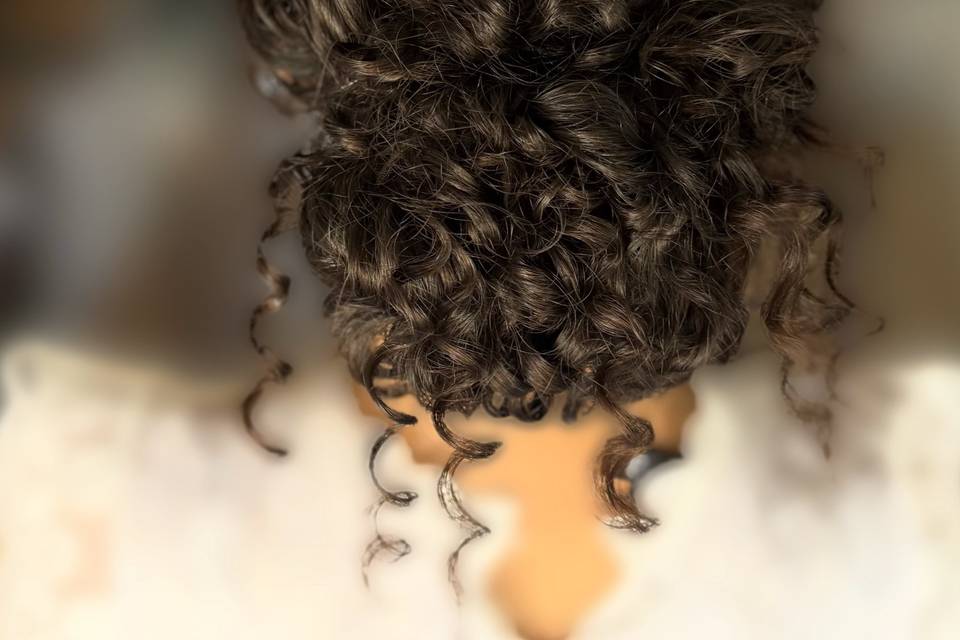 Coiffure cheveux naturel boucl