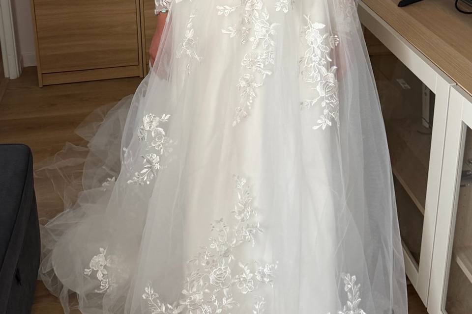Bride Khadija