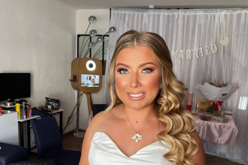 Bride amandine