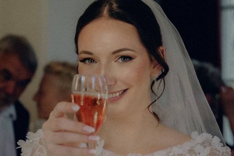 Alicia Makeup hair
