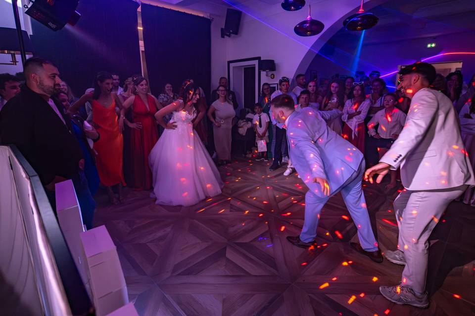 Le bal