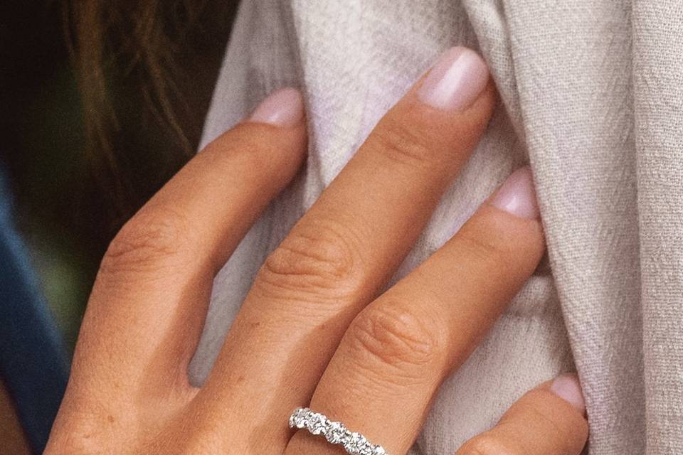 Personnalisez votre bague diamant à Paris 75001 - 5 rue de l'Echelle