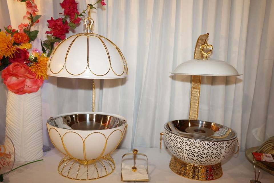 Chafing dish de luxe