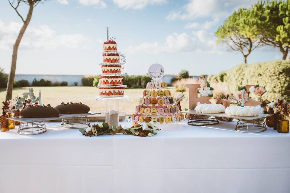 Fraisiers, caraques, macarons
