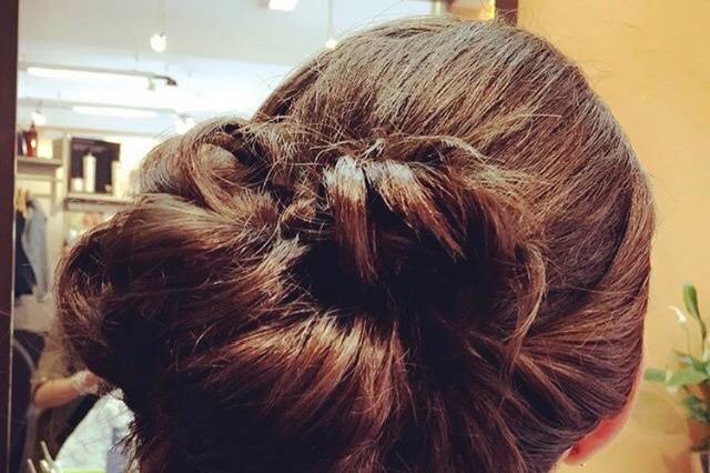 Chignon invitée mariage.