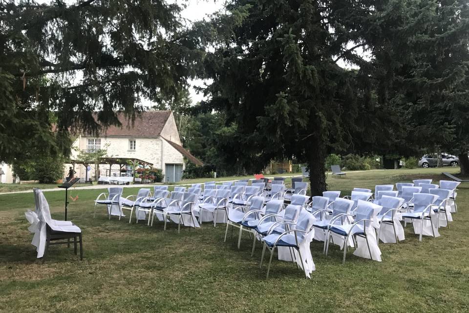 Mariage dans le parc