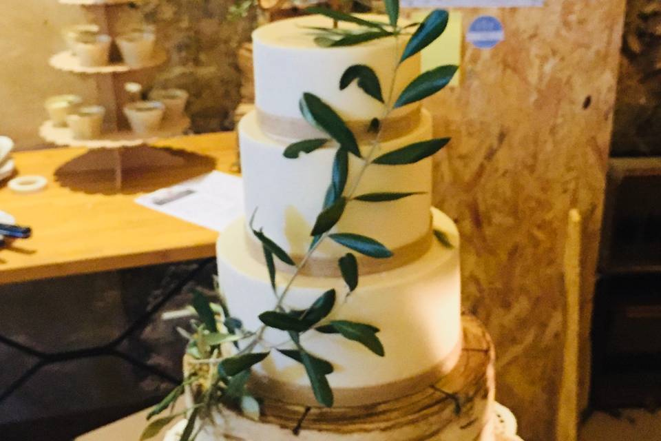 Wedding cake Provence