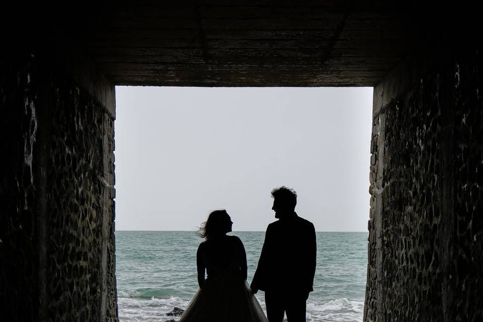 Photo de couple en bord de mer