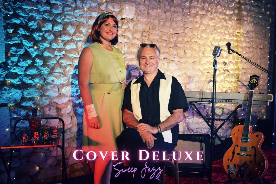 Cover Deluxe