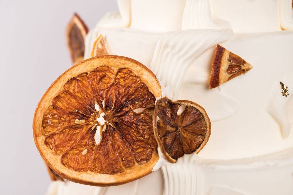 Wedding cake orange