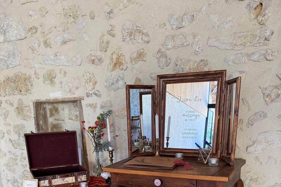 Espace urne et livre d’or