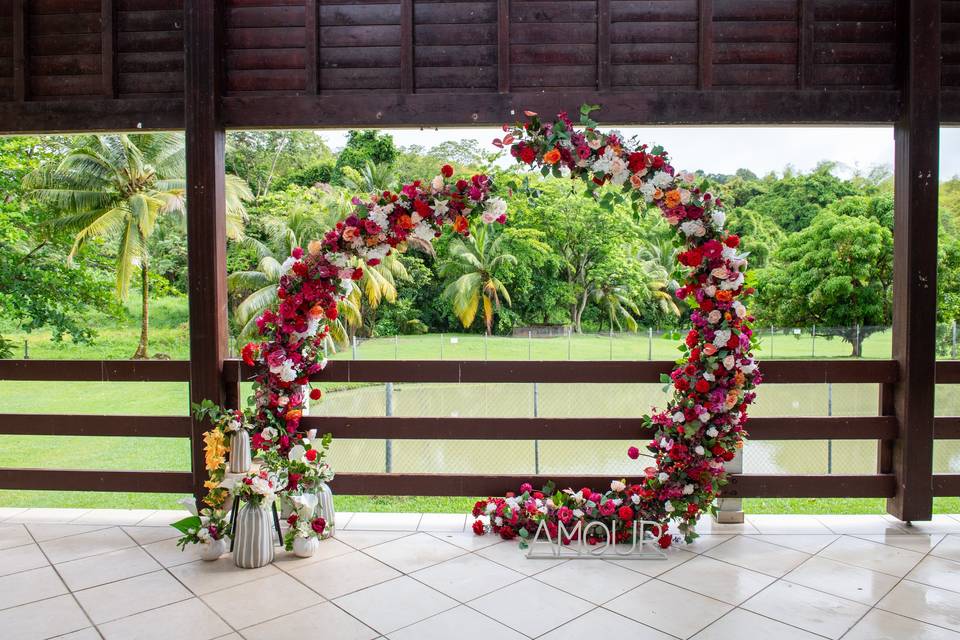Arche florale circulaire