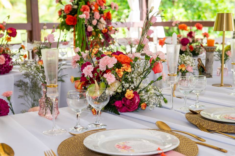 Gros plan d_une table de mariage