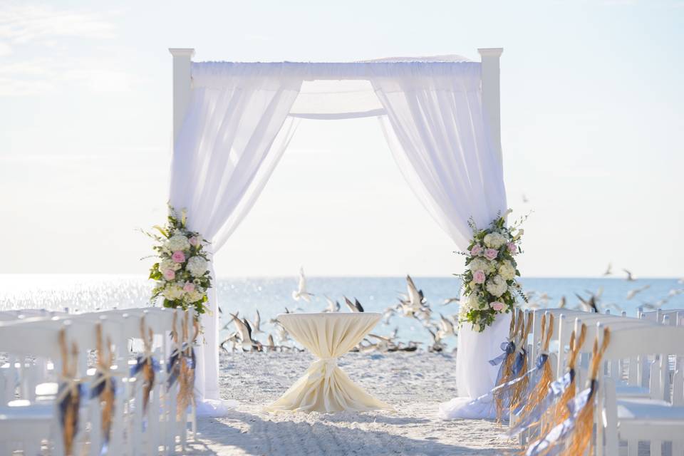 Un mariage en bord de mer.