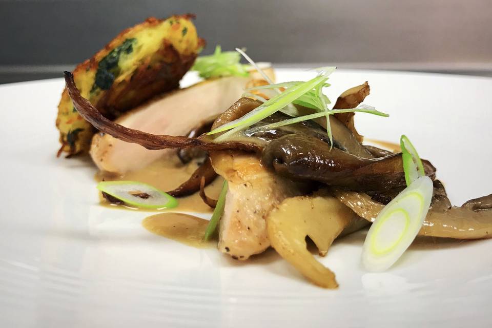 Pintade, champignons des bois