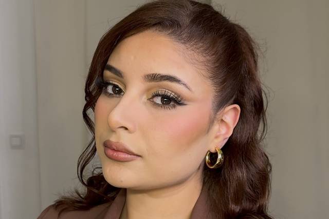 Lea Makeup & Hair